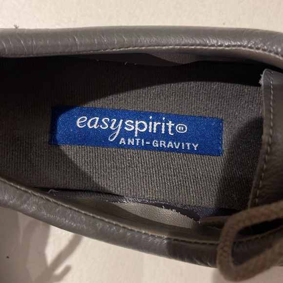 Easy spirit anti gravity shoes size 9 - Picture 4 of 9
